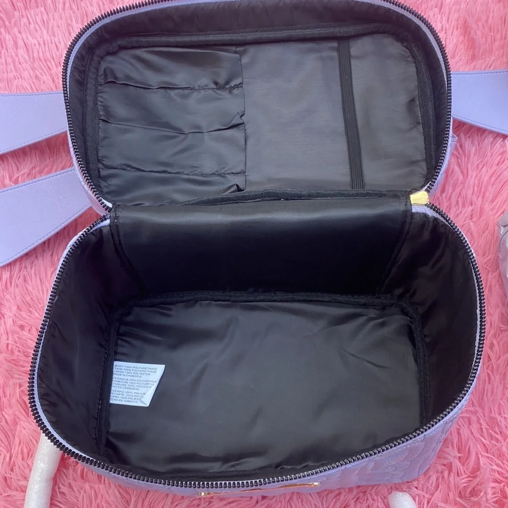 💜 Betsey Johnson Lavender Vanity Train Case